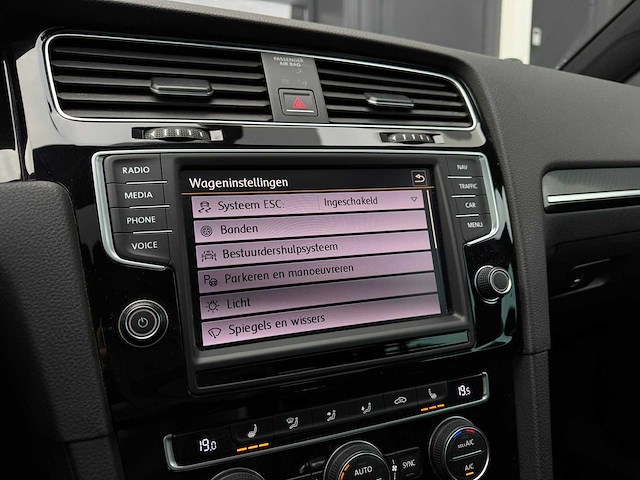 Volkswagen - golf - 2.0 tsi r 4m - car - 2014|1-xps-74|iaw - afbeelding 11 van  31