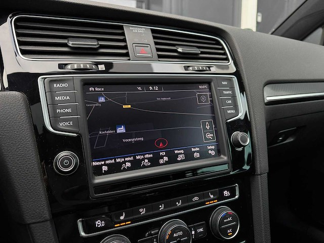 Volkswagen - golf - 2.0 tsi r 4m - car - 2014|1-xps-74|iaw - afbeelding 2 van  26