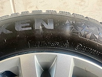 Volkswagen - golf - 8 - car tyre - afbeelding 3 van  11