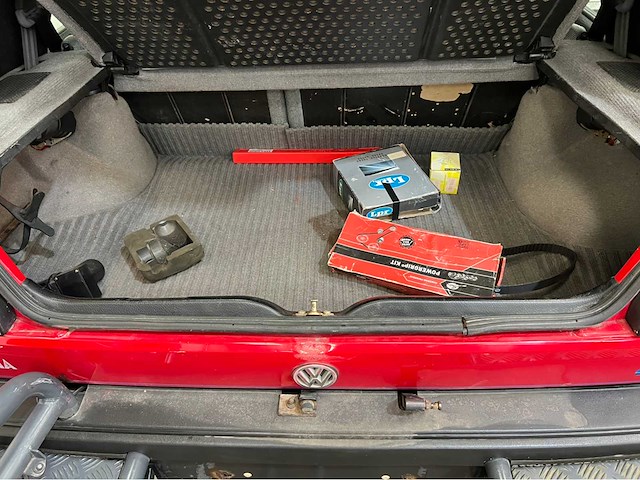 Volkswagen - golf - montana - country - syncro - youngtimer - 4x4 -1992 - afbeelding 2 van  36