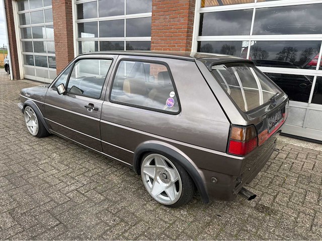 Volkswagen - golf - oldtimer - 1985 - afbeelding 22 van  27