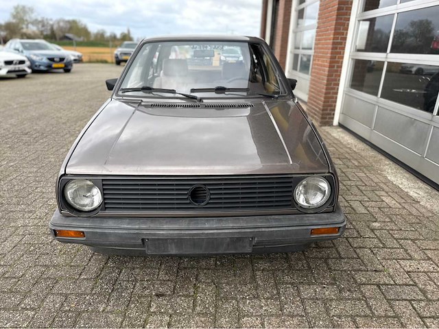 Volkswagen - golf - oldtimer - 1985 - afbeelding 24 van  27