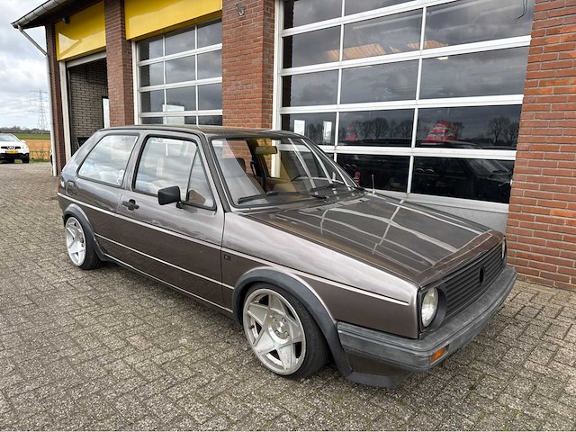 Volkswagen - golf - oldtimer - 1985 - afbeelding 27 van  27