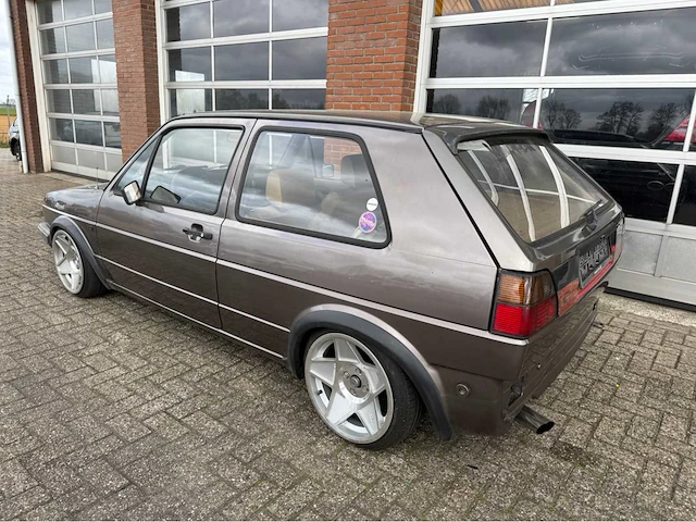 Volkswagen - golf - oldtimer - 1985 - afbeelding 16 van  21