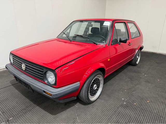 Volkswagen - golf - oldtimer - 1987 - afbeelding 28 van  33