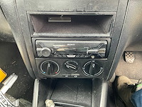 Volkswagen - golf - personenauto - afbeelding 13 van  24