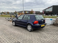 Volkswagen - golf - personenauto - afbeelding 20 van  24