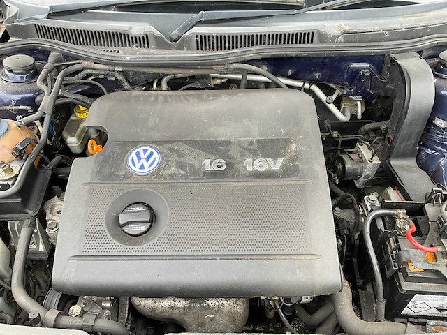 Volkswagen - golf - personenauto - afbeelding 3 van  24