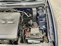 Volkswagen - golf - personenauto - afbeelding 4 van  24