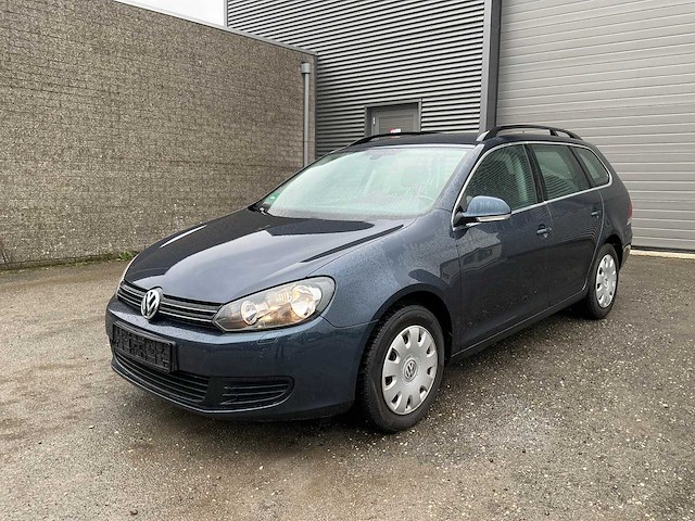 Volkswagen - golf - personenauto - afbeelding 1 van  17