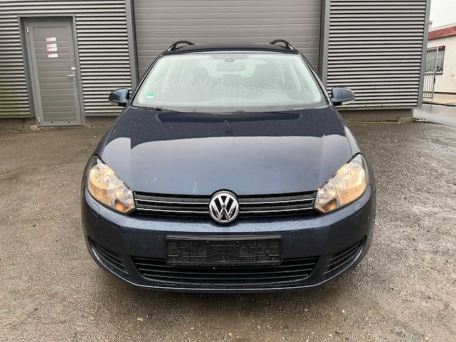 Volkswagen - golf - personenauto - afbeelding 10 van  17