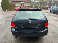 Volkswagen - golf - personenauto - afbeelding 13 van  17