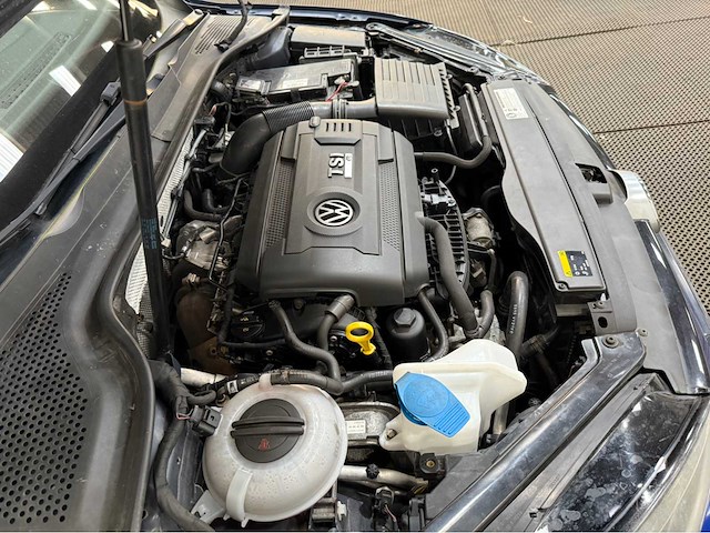 Volkswagen - golf - r - 300pk - personenauto - 2014 - afbeelding 19 van  34