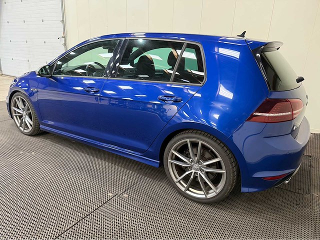 Volkswagen - golf - r - 300pk - personenauto - 2014 - afbeelding 29 van  34