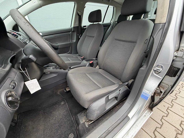 Volkswagen - golf 1.6 fsi turijn - personenauto - 2005 - afbeelding 2 van  28