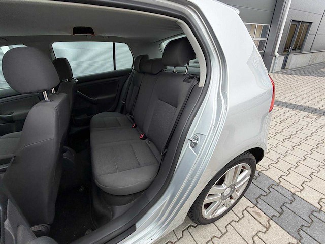 Volkswagen - golf 1.6 fsi turijn - personenauto - 2005 - afbeelding 4 van  28