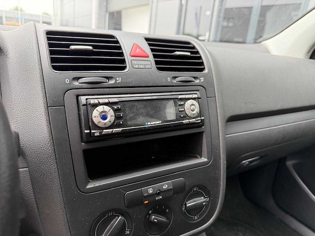 Volkswagen - golf 1.6 fsi turijn - personenauto - 2005 - afbeelding 9 van  28