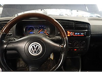 Volkswagen - golf cabriolet - 2.0 highline - car - afbeelding 4 van  17
