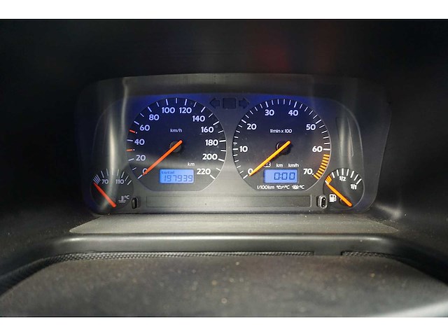 Volkswagen - golf cabriolet - 2.0 highline - car - afbeelding 5 van  17