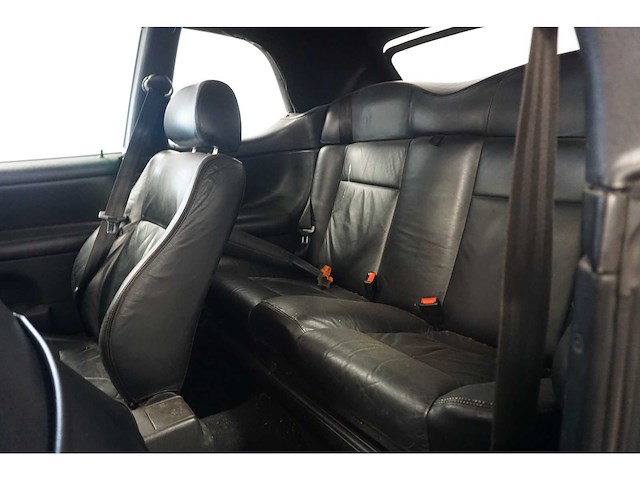 Volkswagen - golf cabriolet - 2.0 highline - car - afbeelding 6 van  17