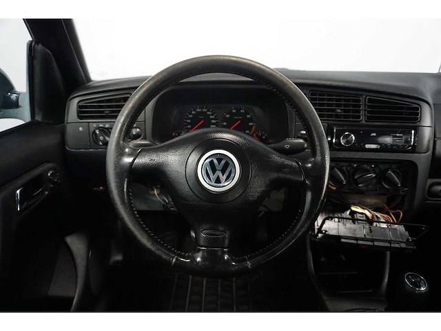 Volkswagen - golf cabriolet - 2.3 highline - car - afbeelding 3 van  31