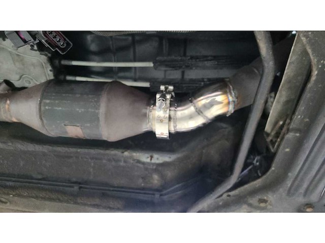 Volkswagen - golf cabriolet - 2.3 highline - car - afbeelding 10 van  31