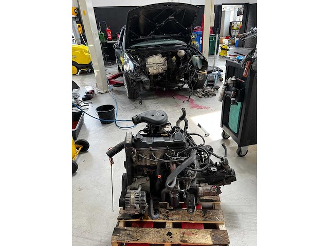 Volkswagen - golf cabriolet - 2.3 highline - car - afbeelding 21 van  31