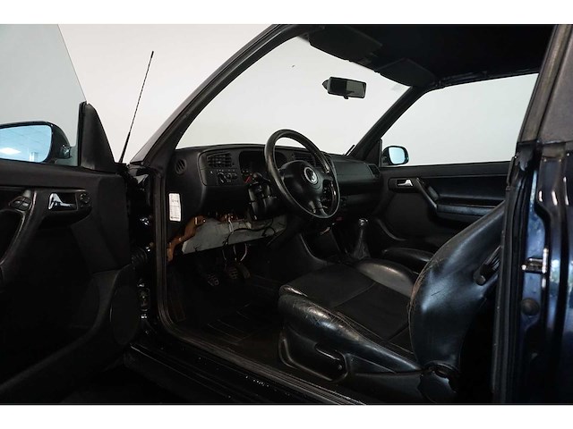 Volkswagen - golf cabriolet - 2.3 highline - car - afbeelding 31 van  31