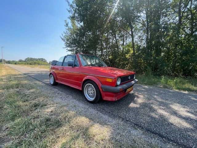 Volkswagen - golf mk1 “rabbit” cabriolet - 1.8 gl - afbeelding 1 van  10