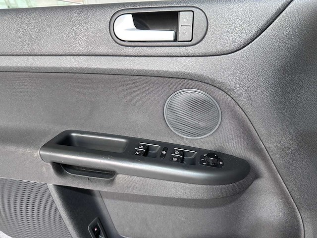 Volkswagen - golf plus - 1.6 fsi sportline dsg- kp-477-j- 2006 - afbeelding 1 van  14