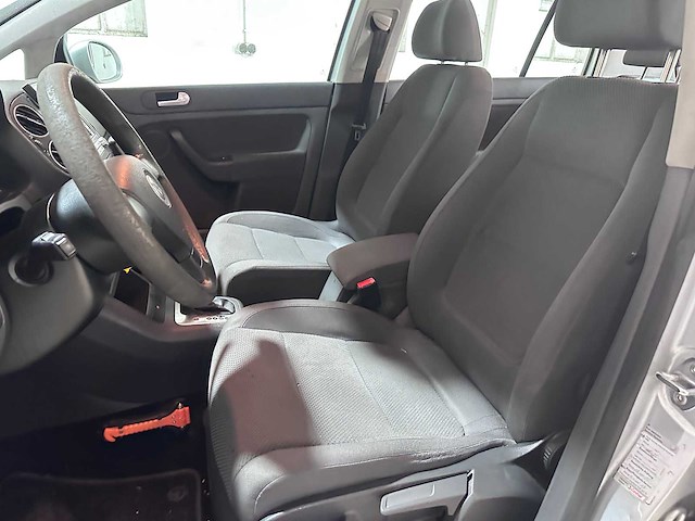 Volkswagen - golf plus - 1.6 fsi sportline dsg- kp-477-j- 2006 - afbeelding 3 van  11