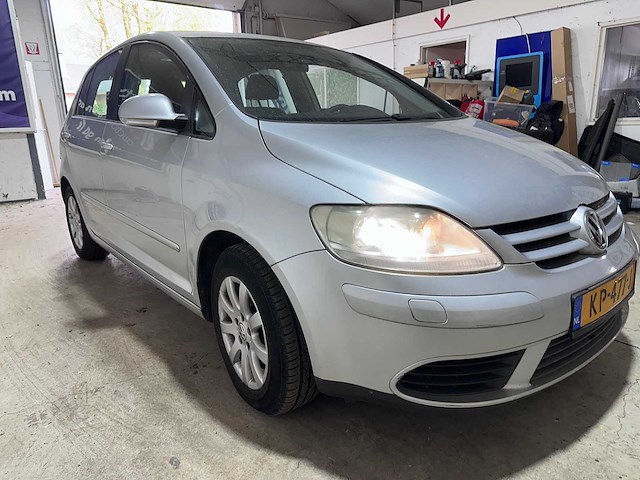 Volkswagen - golf plus - 1.6 fsi sportline dsg- kp-477-j- 2006 - afbeelding 8 van  11