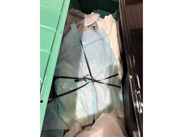 Volkswagen - karmann ghia - oldtimer - 1969 - afbeelding 16 van  28