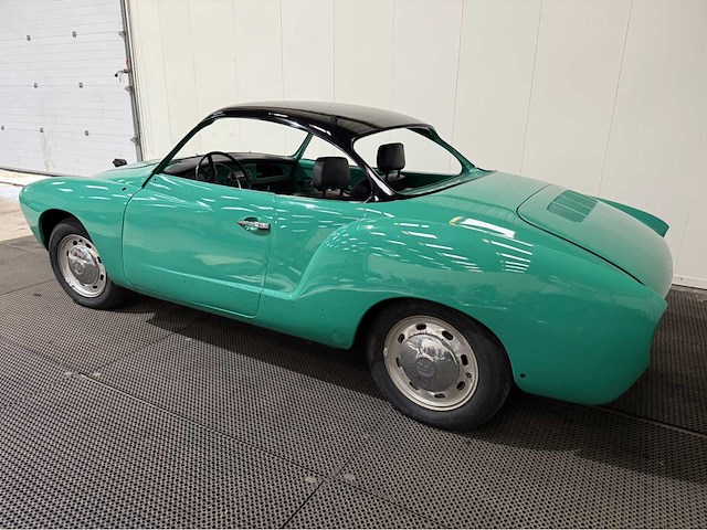 Volkswagen - karmann ghia - oldtimer - 1969 - afbeelding 23 van  28