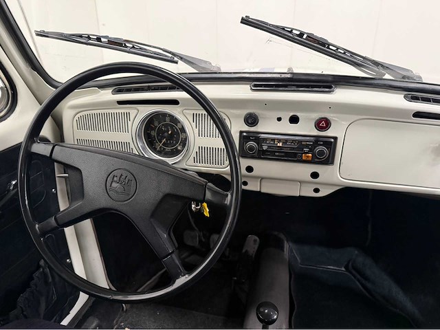 Volkswagen - kever - 1300 - oldtimer - 1969 - afbeelding 7 van  35