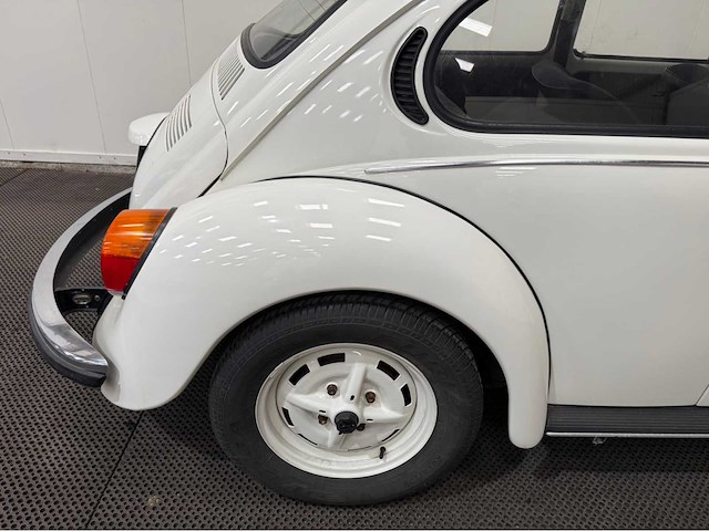 Volkswagen - kever - 1300 - oldtimer - 1969 - afbeelding 18 van  35