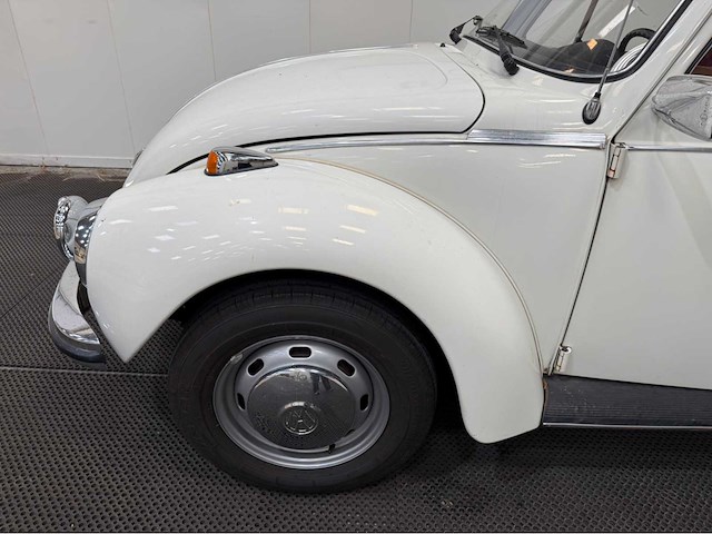 Volkswagen - kever - 1300 - oldtimer - 1972 - afbeelding 21 van  33