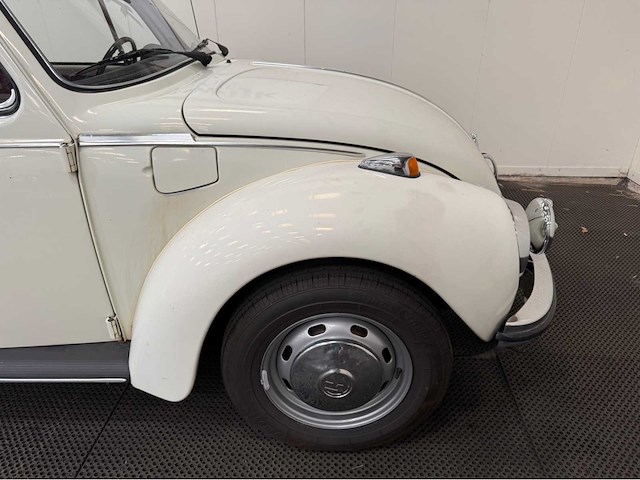 Volkswagen - kever - 1300 - oldtimer - 1972 - afbeelding 25 van  33