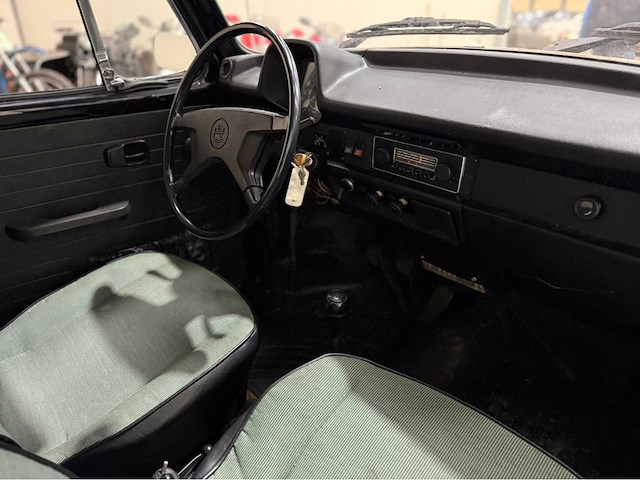 Volkswagen - kever - 1303 - oldtimer - 1973 - afbeelding 5 van  30
