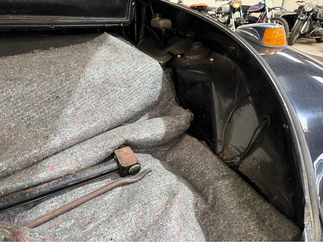 Volkswagen - kever - 1303 - oldtimer - 1973 - afbeelding 13 van  30