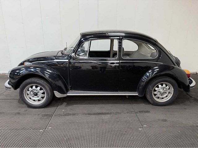 Volkswagen - kever - 1303 - oldtimer - 1973 - afbeelding 23 van  30