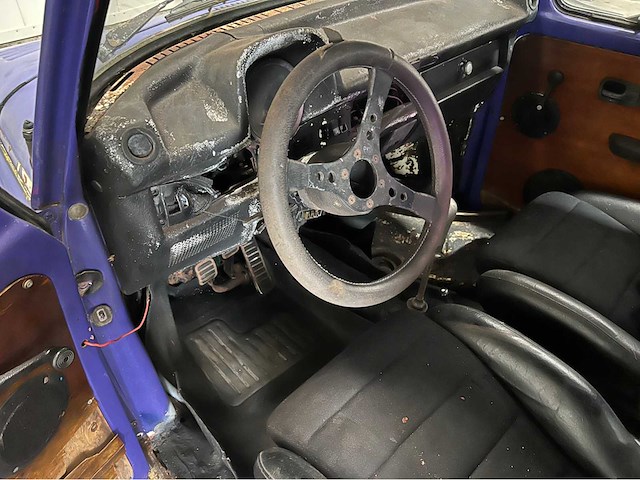 Volkswagen - kever - oldtimer - 1973 - afbeelding 29 van  36