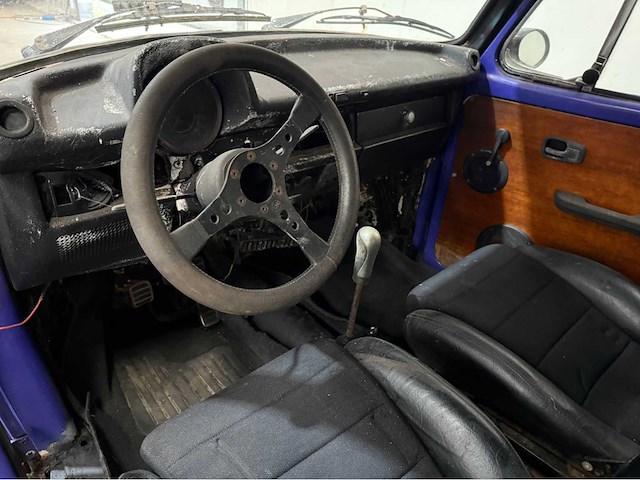 Volkswagen - kever - oldtimer - 1973 - afbeelding 6 van  27