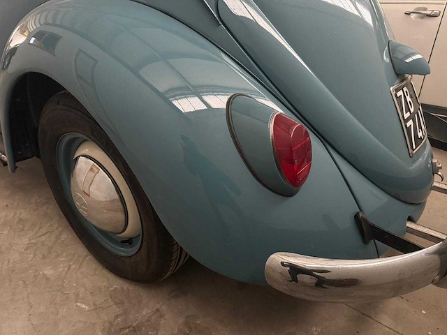 Volkswagen - kever - oldtimer - afbeelding 11 van  16