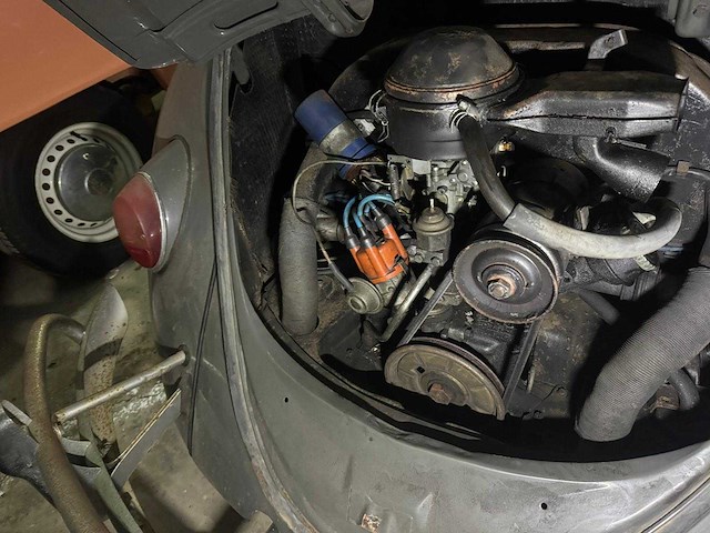 Volkswagen - kever - oldtimer - afbeelding 4 van  14
