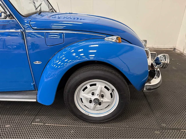 Volkswagen - kever cabriolet - 1303 ls - oldtimer -1971 - afbeelding 30 van  36