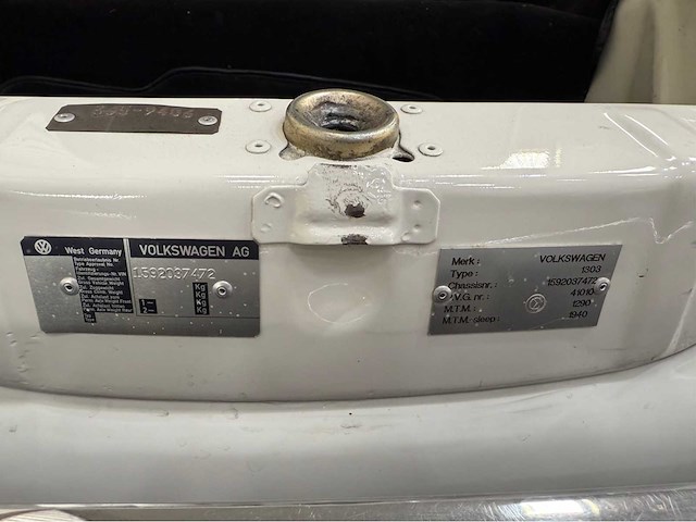 Volkswagen - kever cabriolet - 1303 ls - oldtimer - afbeelding 32 van  44