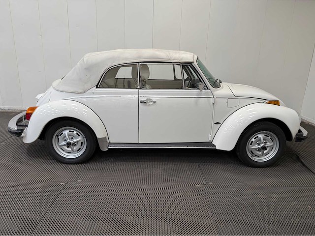 Volkswagen - kever cabriolet - 1303 ls - oldtimer - afbeelding 2 van  44