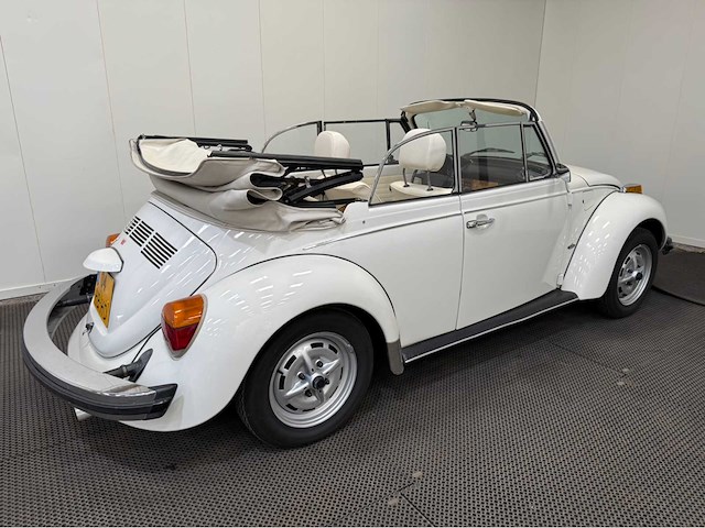 Volkswagen - kever cabriolet - 1303 ls - oldtimer - afbeelding 3 van  44