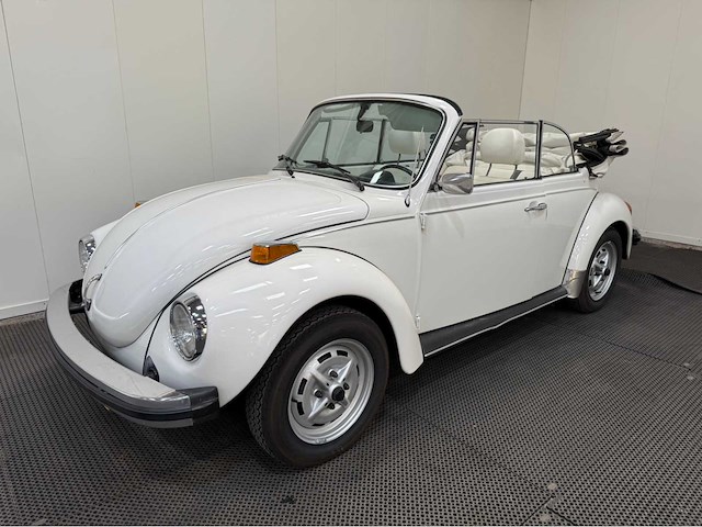 Volkswagen - kever cabriolet - 1303 ls - oldtimer - afbeelding 1 van  44